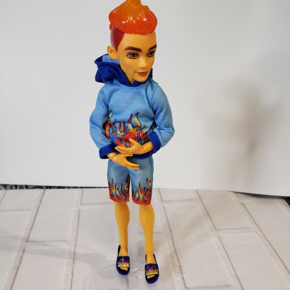 COOL Monster High G3 Scare-adise Island Heath Burns Doll 12" Articulated - Picture 3 of 9